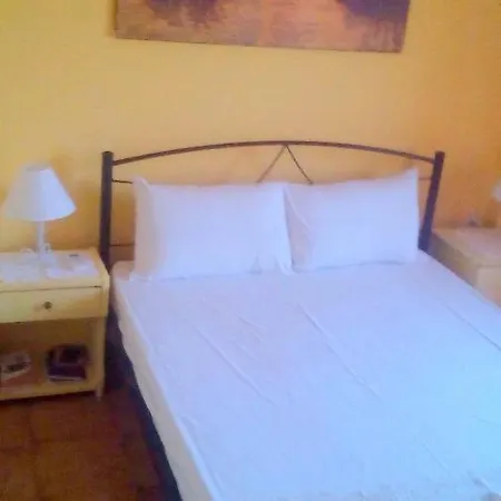 Estia & Apartment Vathy (Ithaca)