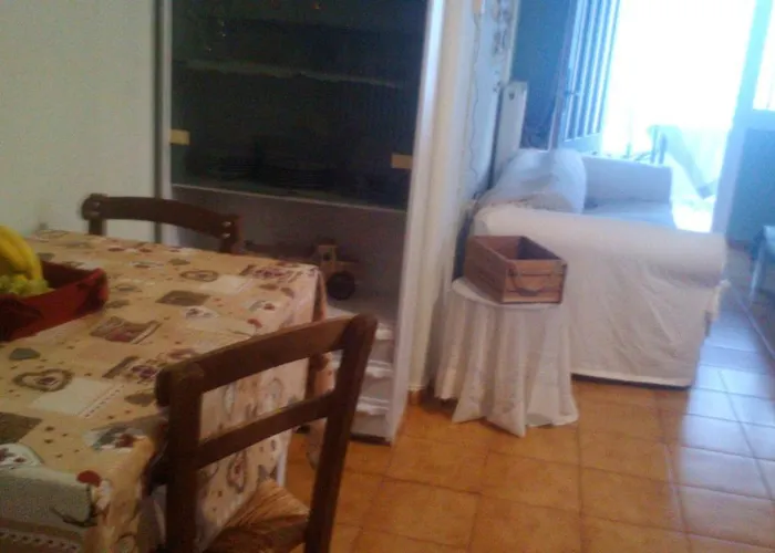 Апартаменты Estia &